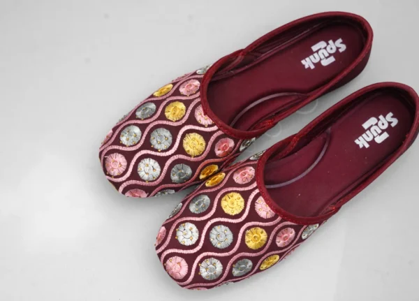 Nakhra Jutti 1